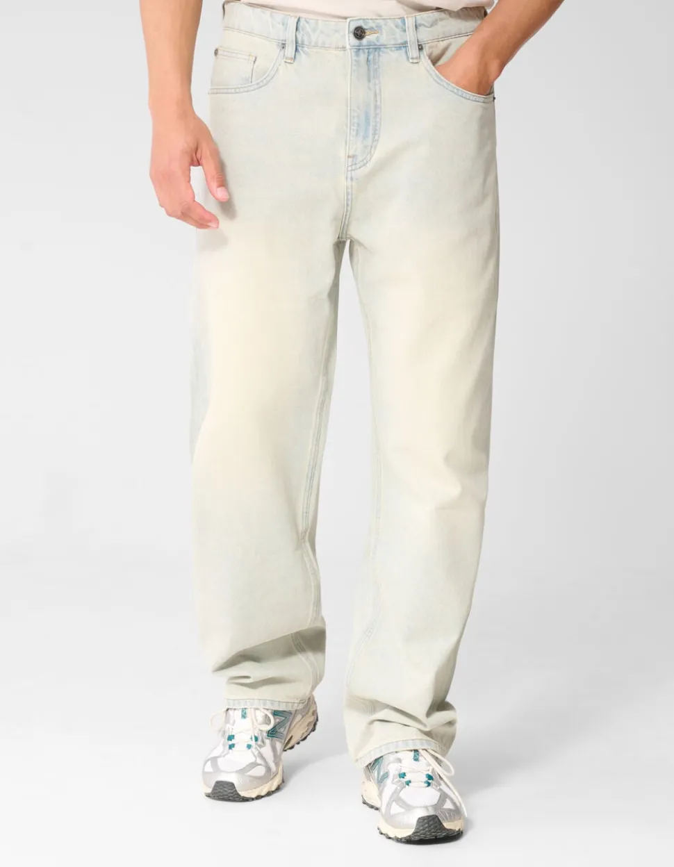 Baggy Fit Jeans Bleached L32