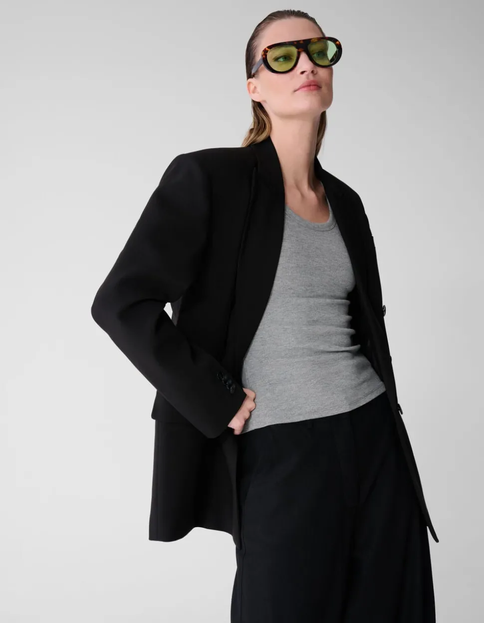 Big Shoulder Blazer Zwart By Lonneke