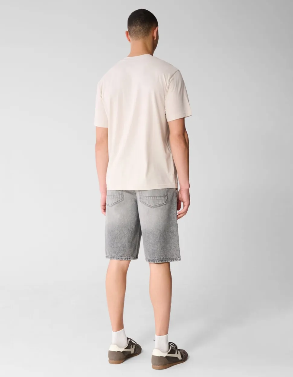 Eighty One T-shirt Zand