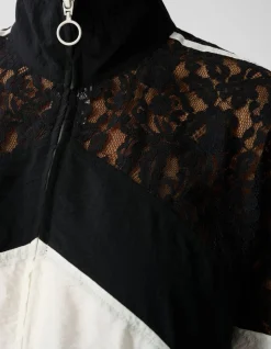Lace Mix Track Blouse Zwart/Gebroken Wit
