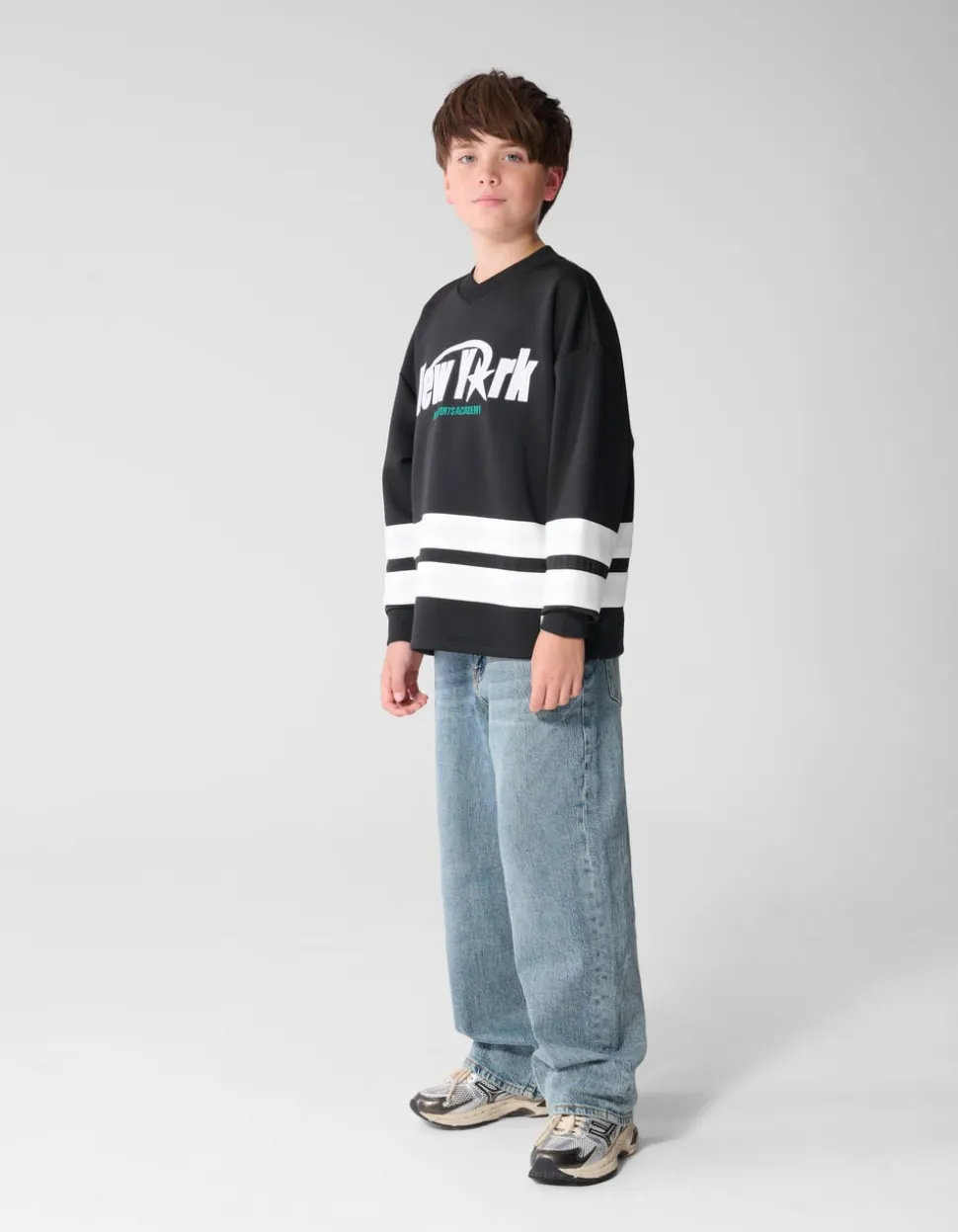 Oversized Fit Artwork Sweater Zwart