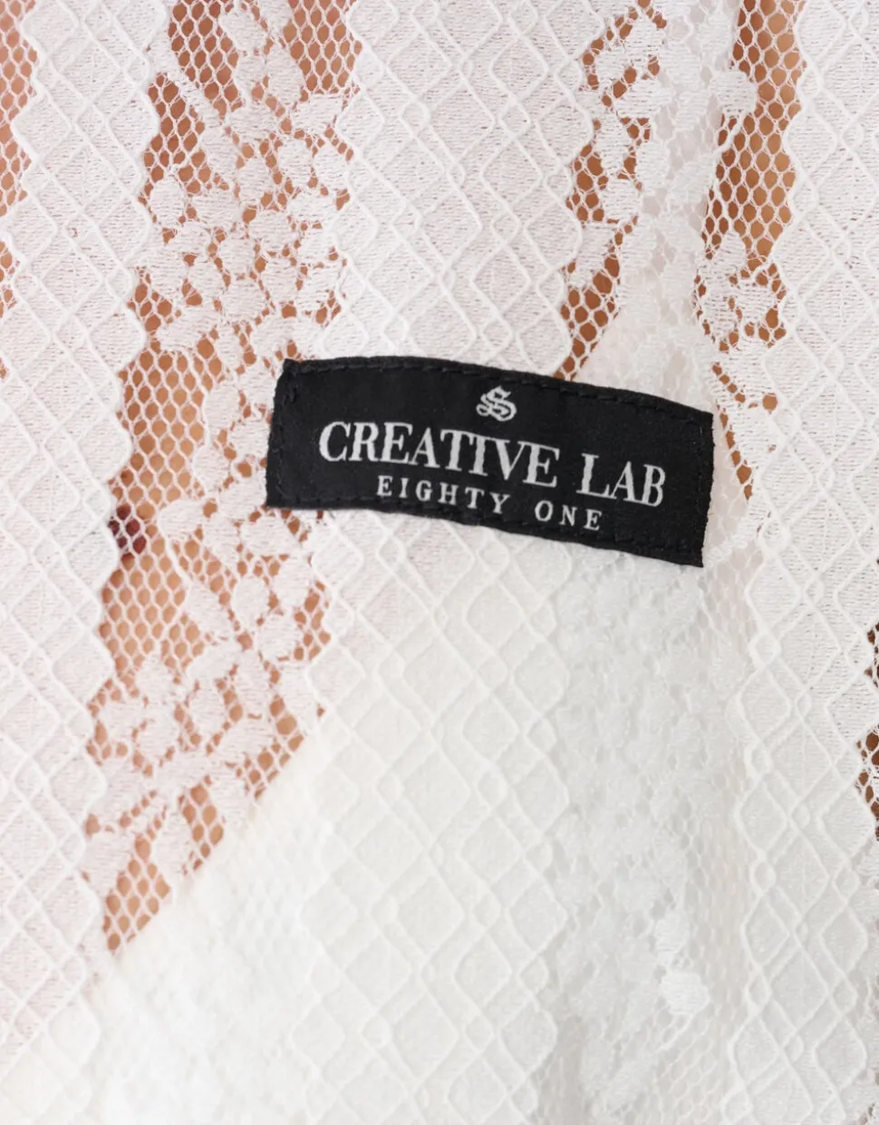 Oversized Kanten Label T-shirt Wit