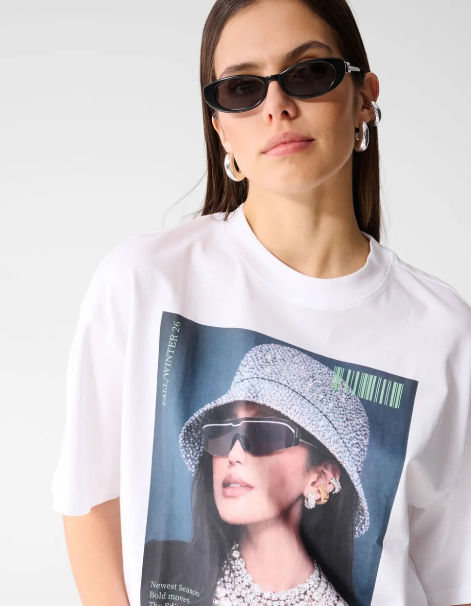 Oversized Pearl Magazine T-shirt Wit