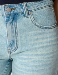 Soft Straight Fit Jeans Bleached