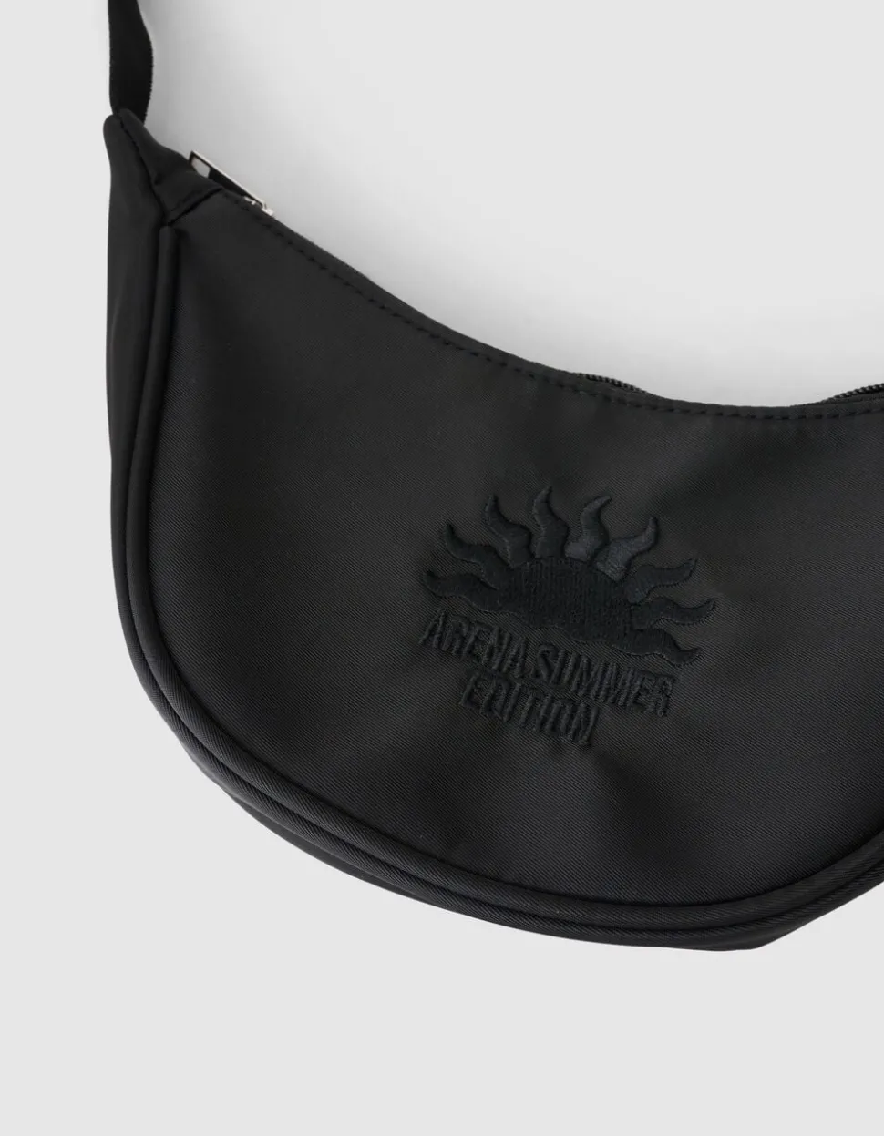 Sun Embroidery Crossbody Tas Zwart