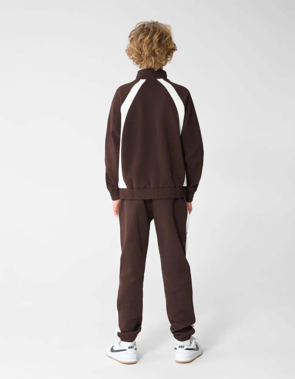 Tracksuit Jack Donkerbruin