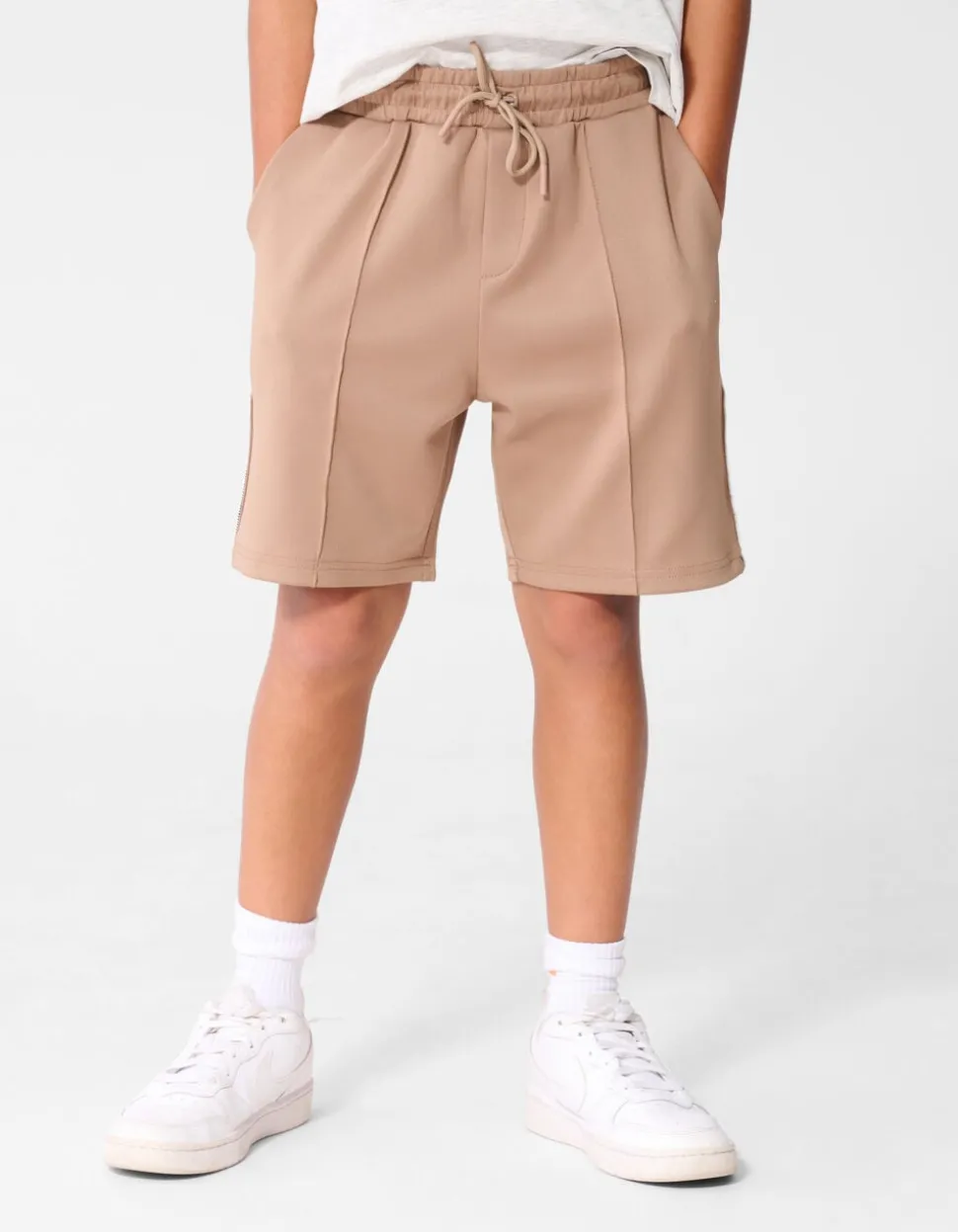 Wave Short Taupe